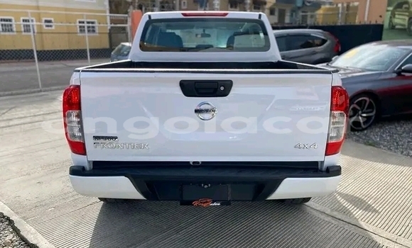 Acheter Occasion Voiture Nissan Frontier Blanc à Luanda, Province de Luanda Acheter Occasion Voiture Nissan Frontier Blanc à Luanda, Province de Luanda