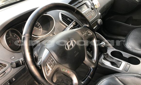 Comprar Usado Hyundai ix35 Outro Carro em Luanda em Luanda Province Comprar Usado Hyundai ix35 Outro Carro em Luanda em Luanda Province