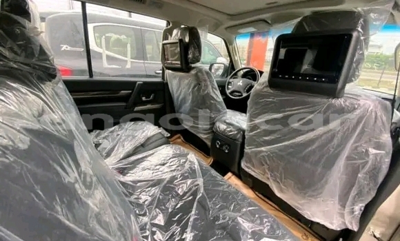 Buy Used Mitsubishi Pajero Sport Other Car in Luanda in Luanda Province Buy Used Mitsubishi Pajero Sport Other Car in Luanda in Luanda Province