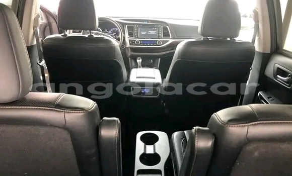 Buy Used Toyota Highlander Black Car in Luanda in Luanda Province Buy Used Toyota Highlander Black Car in Luanda in Luanda Province