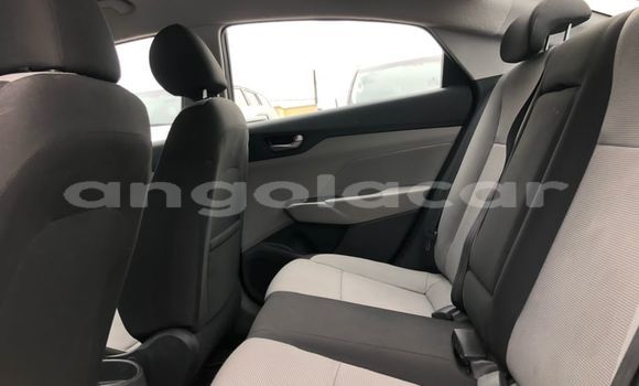 Acheter Occasion Voiture Hyundai Accent Noir à Luanda, Province de Luanda Acheter Occasion Voiture Hyundai Accent Noir à Luanda, Province de Luanda