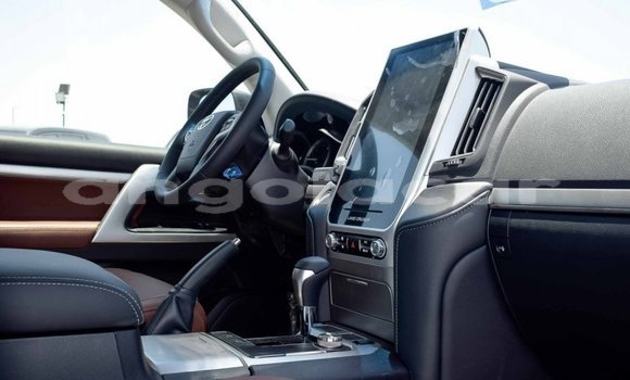 Comprar Novo Toyota Land Cruiser Preto Carro em Benguela em Benguela Comprar Novo Toyota Land Cruiser Preto Carro em Benguela em Benguela