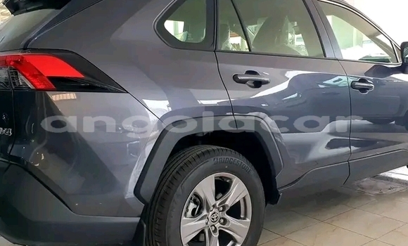 Comprar Usado Toyota RAV4 Outro Carro em Luanda em Luanda Province Comprar Usado Toyota RAV4 Outro Carro em Luanda em Luanda Province