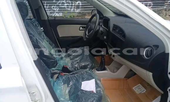 Comprar Usado Suzuki Alto Branco Carro em Luanda em Luanda Province Comprar Usado Suzuki Alto Branco Carro em Luanda em Luanda Province