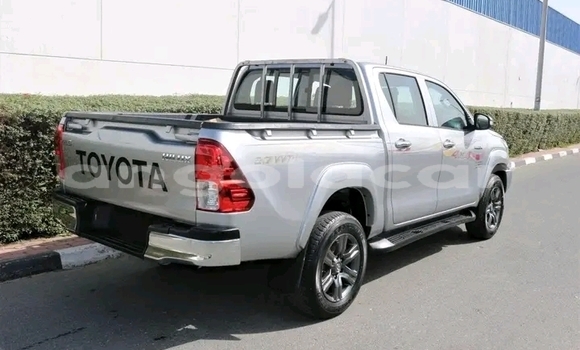 Comprar Usado Toyota Hilux Outro Carro em Luanda em Luanda Province Comprar Usado Toyota Hilux Outro Carro em Luanda em Luanda Province