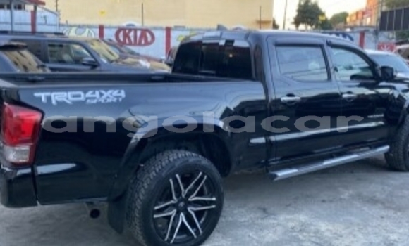 Acheter Occasion Voiture Toyota Tacoma Noir à Luanda, Province de Luanda Acheter Occasion Voiture Toyota Tacoma Noir à Luanda, Province de Luanda