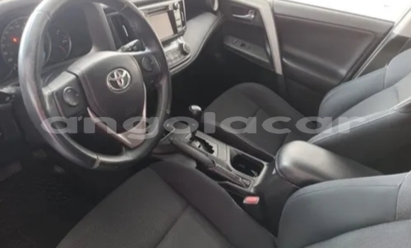 Buy Used Toyota RAV4 Silver Car in Luanda in Luanda Province Buy Used Toyota RAV4 Silver Car in Luanda in Luanda Province