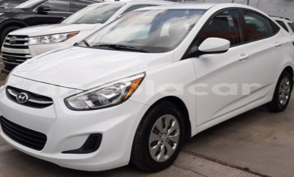 Buy Used Hyundai Accent White Car in Luanda in Luanda Province Buy Used Hyundai Accent White Car in Luanda in Luanda Province