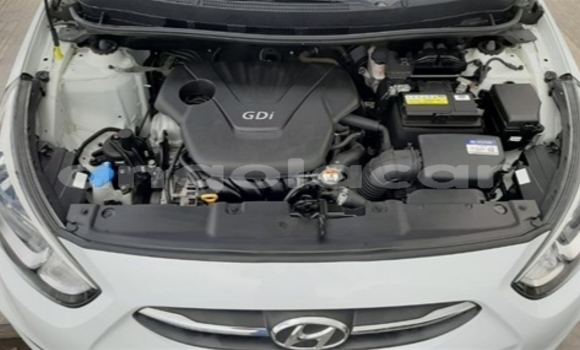 Buy Used Hyundai Accent White Car in Luanda in Luanda Province Buy Used Hyundai Accent White Car in Luanda in Luanda Province