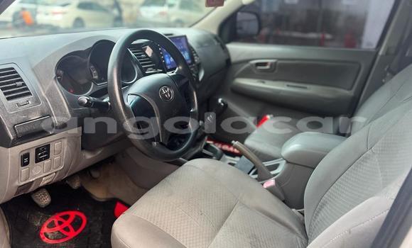 Acheter Occasion Voiture Toyota Hilux Blanc à Luanda, Province de Luanda Acheter Occasion Voiture Toyota Hilux Blanc à Luanda, Province de Luanda