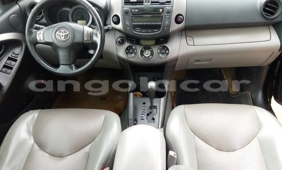 Comprar Usado Toyota RAV4 Preto Carro em Luanda em Luanda Province Comprar Usado Toyota RAV4 Preto Carro em Luanda em Luanda Province