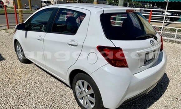 Acheter Occasion Voiture Toyota Yaris Blanc à Luanda, Province de Luanda Acheter Occasion Voiture Toyota Yaris Blanc à Luanda, Province de Luanda
