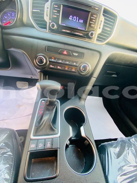 Big with watermark kia sportage benguela lobito 31194