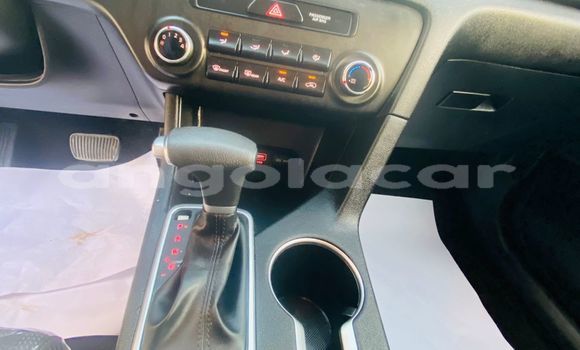 Buy Used Kia Sportage Red Car in Lobito in Benguela Buy Used Kia Sportage Red Car in Lobito in Benguela