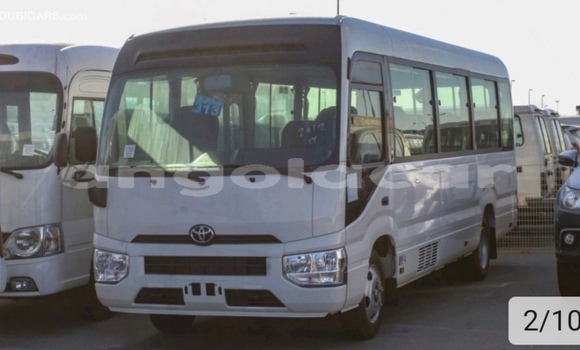 Comprar Usado Toyota Coaster Branco Carro em Luanda em Luanda Province