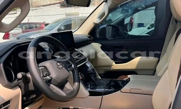 Comprar Usado Toyota Land Cruiser Prado Branco Carro em Luanda em Luanda Province Comprar Usado Toyota Land Cruiser Prado Branco Carro em Luanda em Luanda Province