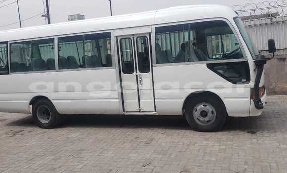 Comprar Usado Toyota Coaster Branco Carro em Luanda em Luanda Province Comprar Usado Toyota Coaster Branco Carro em Luanda em Luanda Province