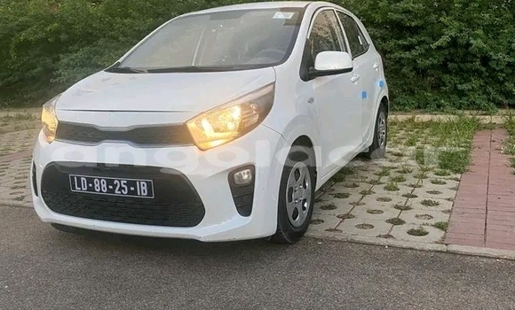 Acheter Occasion Voiture Kia Morning Blanc à Luanda, Province de Luanda Acheter Occasion Voiture Kia Morning Blanc à Luanda, Province de Luanda