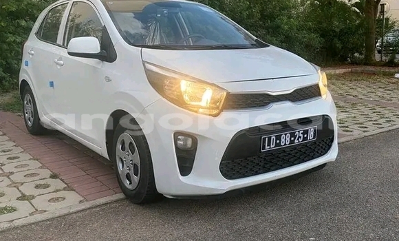 Buy Used Kia Morning White Car in Luanda in Luanda Province Buy Used Kia Morning White Car in Luanda in Luanda Province