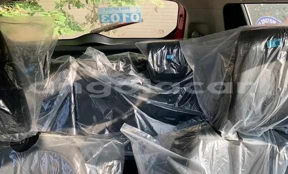 Buy Used Suzuki Swift Red Car in Luanda in Luanda Province Buy Used Suzuki Swift Red Car in Luanda in Luanda Province