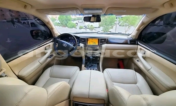 Buy Used Lexus LX 570 Black Car in Luanda in Luanda Province Buy Used Lexus LX 570 Black Car in Luanda in Luanda Province