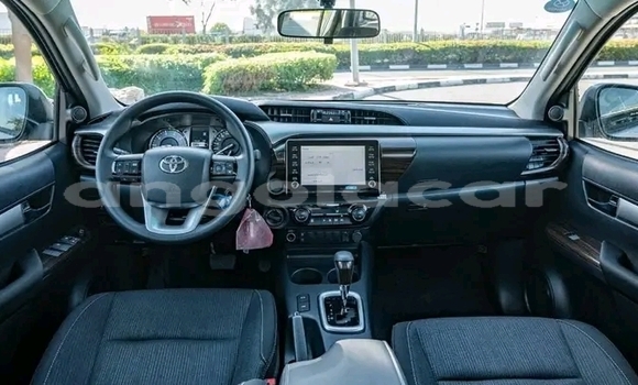 Buy Used Toyota Hilux Black Car in Luanda in Luanda Province Buy Used Toyota Hilux Black Car in Luanda in Luanda Province