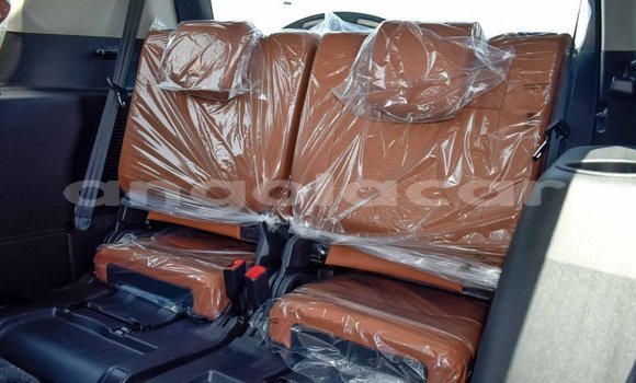 Acheter Neuf Voiture Toyota Prado Noir à Benguela, Benguela Acheter Neuf Voiture Toyota Prado Noir à Benguela, Benguela