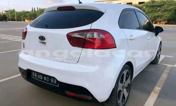 Comprar Usado Kia rio Branco Carro em Luanda em Luanda Province Comprar Usado Kia rio Branco Carro em Luanda em Luanda Province