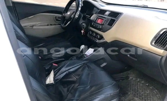 Comprar Usado Kia rio Branco Carro em Luanda em Luanda Province Comprar Usado Kia rio Branco Carro em Luanda em Luanda Province