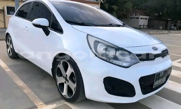 Comprar Usado Kia rio Branco Carro em Luanda em Luanda Province Comprar Usado Kia rio Branco Carro em Luanda em Luanda Province
