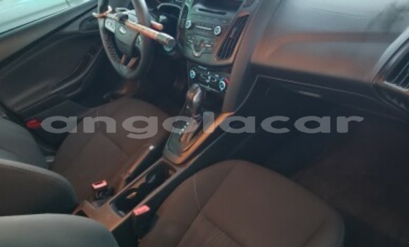 Acheter Occasion Voiture Ford Focus Autre à Luanda, Province de Luanda Acheter Occasion Voiture Ford Focus Autre à Luanda, Province de Luanda