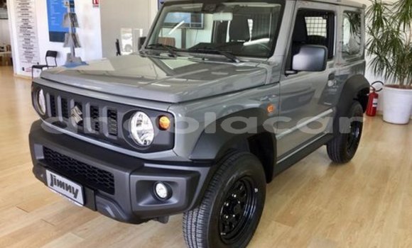 Buy Used Suzuki Jimny Silver Car in Luanda in Luanda Province Buy Used Suzuki Jimny Silver Car in Luanda in Luanda Province