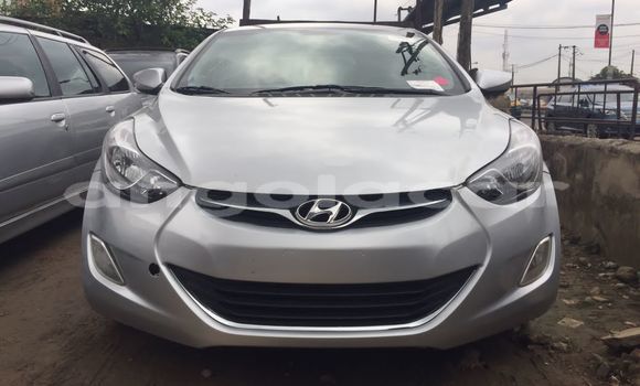 Buy Used Hyundai Elantra Other Car in Luanda in Luanda Province
