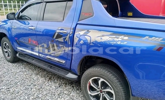 Comprar Usado Toyota Hilux Azul Carro em Luanda em Luanda Province Comprar Usado Toyota Hilux Azul Carro em Luanda em Luanda Province