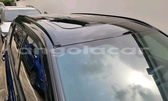 Comprar Usado Toyota RAV4 Preto Carro em Luena em Moxico Comprar Usado Toyota RAV4 Preto Carro em Luena em Moxico