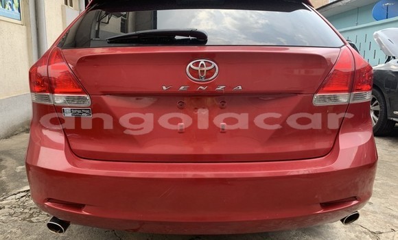 Comprar Usado Toyota Venza Vermelho Carro em Luena em Moxico Comprar Usado Toyota Venza Vermelho Carro em Luena em Moxico