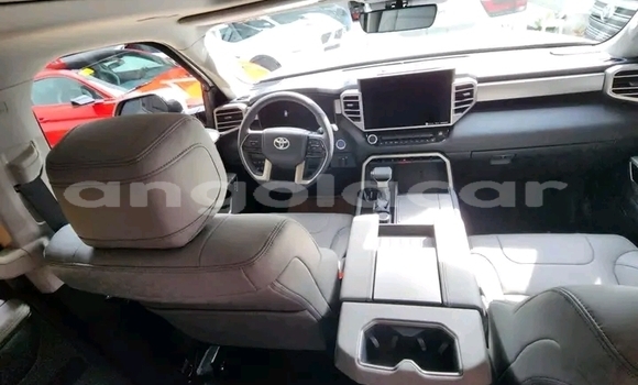 Comprar Usado Toyota Sequoia Outro Carro em Luanda em Luanda Province Comprar Usado Toyota Sequoia Outro Carro em Luanda em Luanda Province