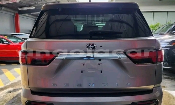 Comprar Usado Toyota Sequoia Outro Carro em Luanda em Luanda Province Comprar Usado Toyota Sequoia Outro Carro em Luanda em Luanda Province