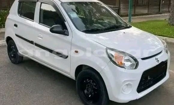 Comprar Usado Suzuki Alto Branco Carro em Caxito em Bengo Comprar Usado Suzuki Alto Branco Carro em Caxito em Bengo