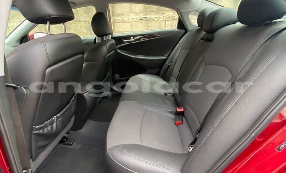 Buy Used Hyundai Sonata Red Car in Luanda in Luanda Province Buy Used Hyundai Sonata Red Car in Luanda in Luanda Province