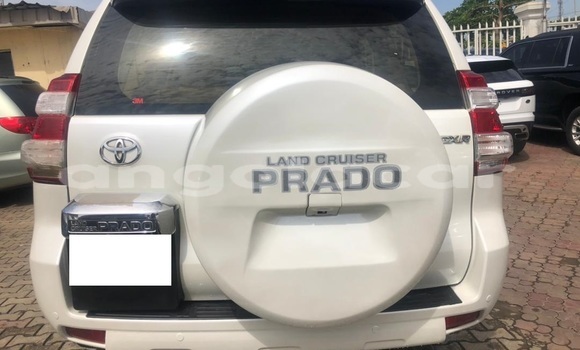 Acheter Occasion Voiture Toyota Prado Blanc à Luanda, Province de Luanda Acheter Occasion Voiture Toyota Prado Blanc à Luanda, Province de Luanda