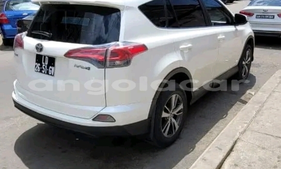 Buy Used Toyota RAV4 White Car in Lobito in Benguela Buy Used Toyota RAV4 White Car in Lobito in Benguela