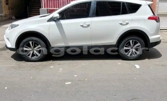 Buy Used Toyota RAV4 White Car in Lobito in Benguela Buy Used Toyota RAV4 White Car in Lobito in Benguela