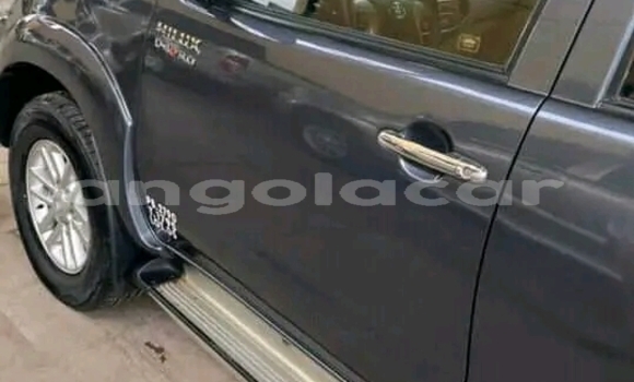 Buy Used Toyota Hilux Other Car in Luanda in Luanda Province Buy Used Toyota Hilux Other Car in Luanda in Luanda Province