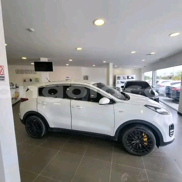 Big with watermark kia sportage luanda province luanda 31435