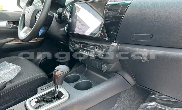 Acheter Occasion Voiture Toyota Hilux Noir à Luanda, Province de Luanda Acheter Occasion Voiture Toyota Hilux Noir à Luanda, Province de Luanda