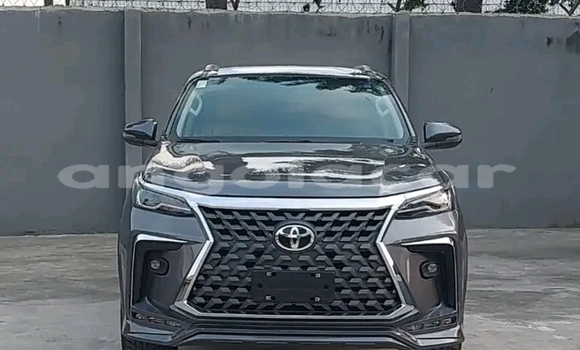 Buy Used Toyota Fortuner Other Car in Luanda in Luanda Province Buy Used Toyota Fortuner Other Car in Luanda in Luanda Province