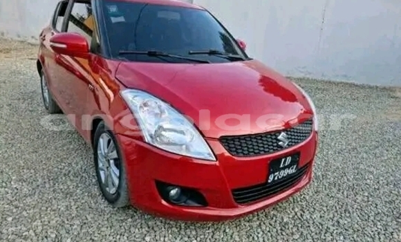 Comprar Usado Suzuki Swift Vermelho Carro em Luanda em Luanda Province