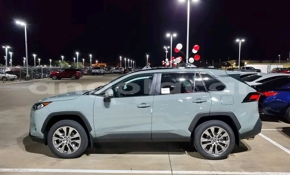 Comprar Usado Toyota RAV4 Outro Carro em Luanda em Luanda Province Comprar Usado Toyota RAV4 Outro Carro em Luanda em Luanda Province