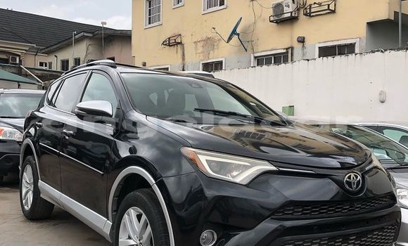 Buy Used Toyota RAV4 Black Car in Luanda in Luanda Province Buy Used Toyota RAV4 Black Car in Luanda in Luanda Province